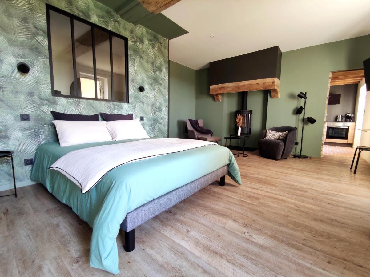La Douce Halte - Gites Avec Spa Ou Sauna Saint-Ouen-Des-Toits Exteriör bild